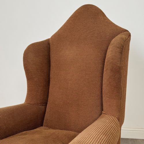 ANTIQUE 20TH CENTURY LARGE WINGBACK ARMCHAIR IN BEECH - ADDITIONAL PHOTO 8