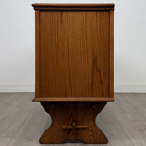 ANTIQUE 20TH CENTURY FINE QUALITY GOLDEN OAK SIDEBOARD - ADDITIONAL PHOTO 3