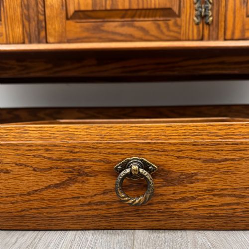 ANTIQUE 20TH CENTURY FINE QUALITY GOLDEN OAK SIDEBOARD - ADDITIONAL PHOTO 11