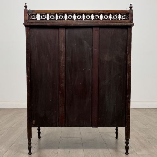 ANTIQUE 20TH CENTURY LIBERTY CO STYLE BUREAU IN WALNUT - ADDITIONAL PHOTO 5