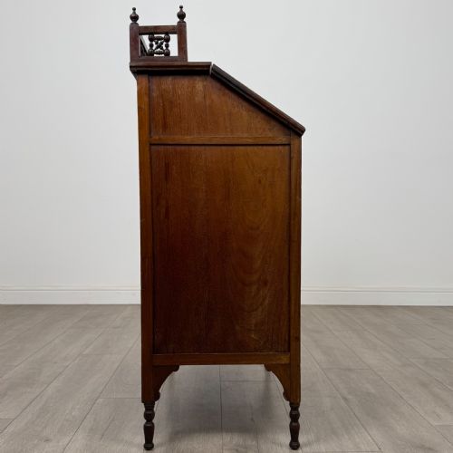 ANTIQUE 20TH CENTURY LIBERTY CO STYLE BUREAU IN WALNUT - ADDITIONAL PHOTO 7