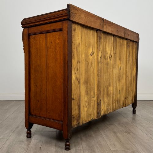 ANTIQUE 19TH CENTURY FINE QUALITY SIDEBOARD IN GOLDEN OAK - ADDITIONAL PHOTO 4
