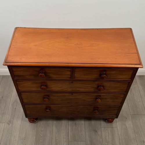 ANTIQUE 19TH CENTURY VICTORIAN MAHOGANY CHEST OF DRAWERS - ADDITIONAL PHOTO 8