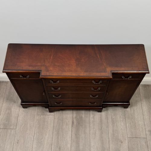 ANTIQUE 20TH CENTURY SMALL BREAKFRONT SIDEBOARD IN MAHOGANY - ADDITIONAL PHOTO 10