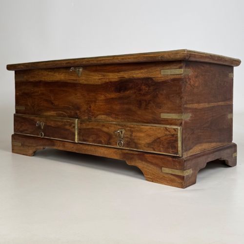 ANTIQUE 20TH CENTURY BRASS INLAID FITTED STORAGE CHEST - ADDITIONAL PHOTO 1