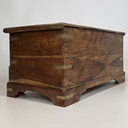 ANTIQUE 20TH CENTURY BRASS INLAID FITTED STORAGE CHEST - ADDITIONAL PHOTO 3
