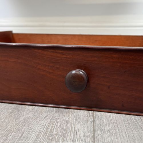 ANTIQUE 19TH CENTURY VICTORIAN WRITING TABLE IN MAHOGANY - ADDITIONAL PHOTO 10