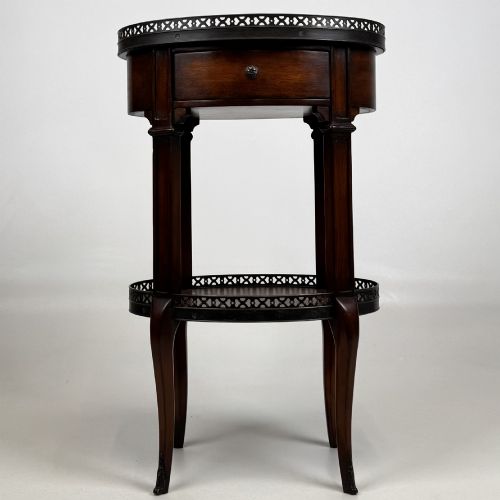 ANTIQUE 20TH CENTURY PAIR OF MAHOGANY BEDSIDE CABINETS - ADDITIONAL PHOTO 1
