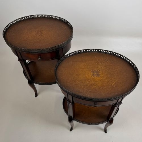 ANTIQUE 20TH CENTURY PAIR OF MAHOGANY BEDSIDE CABINETS - ADDITIONAL PHOTO 11