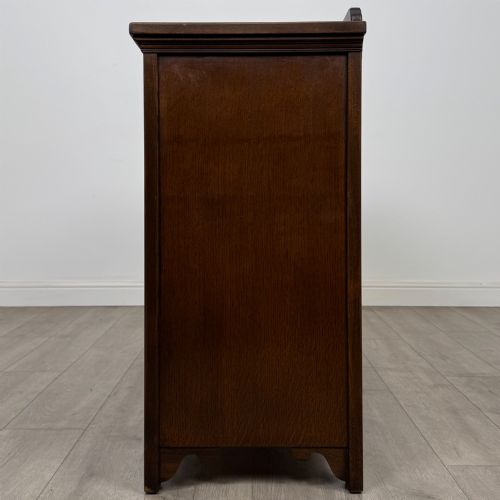 ANTIQUE 20TH CENTURY GOOD QUALITY SIDEBOARD IN OAK - ADDITIONAL PHOTO 3