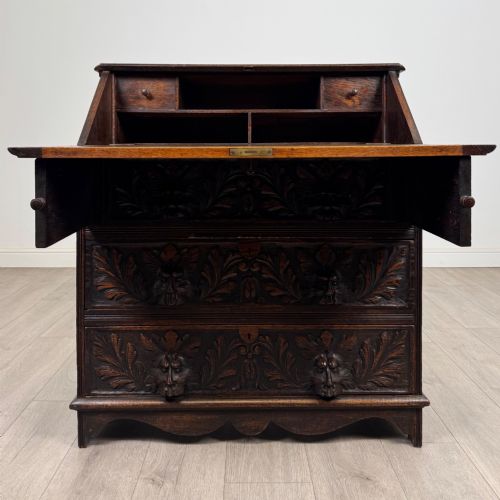 ANTIQUE 19TH CENTURY VICTORIAN GREEN MAN BUREAU IN OAK - ADDITIONAL PHOTO 1