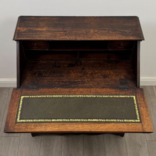 ANTIQUE 19TH CENTURY VICTORIAN GREEN MAN BUREAU IN OAK - ADDITIONAL PHOTO 10