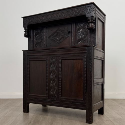 ANTIQUE 18TH CENTURY SMALL GEORGIAN COURT CUPBOARD IN OAK - ADDITIONAL PHOTO 2