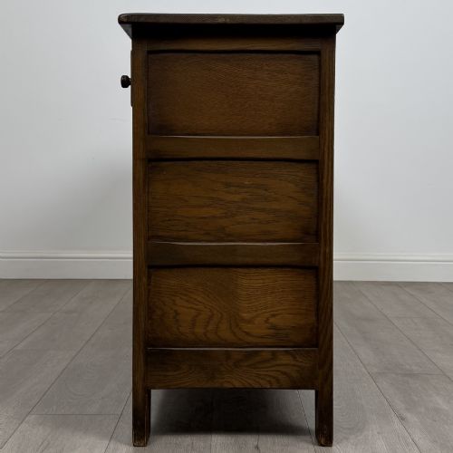 ANTIQUE 20TH CENTURY GOOD QUALITY SIDEBOARD IN OAK - ADDITIONAL PHOTO 3