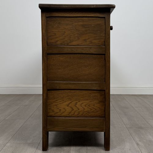 ANTIQUE 20TH CENTURY GOOD QUALITY SIDEBOARD IN OAK - ADDITIONAL PHOTO 7