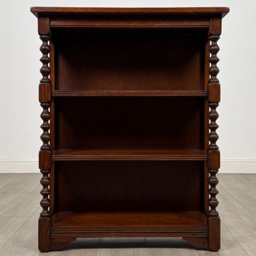 ANTIQUE 20TH CENTURY OPEN BOOKCASE IN OAK - ADDITIONAL PHOTO 1