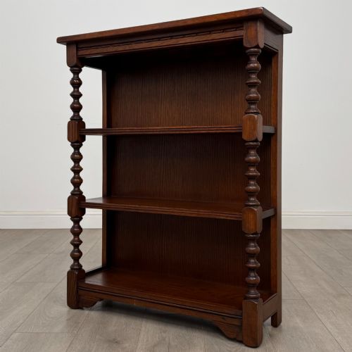 ANTIQUE 20TH CENTURY OPEN BOOKCASE IN OAK - ADDITIONAL PHOTO 2