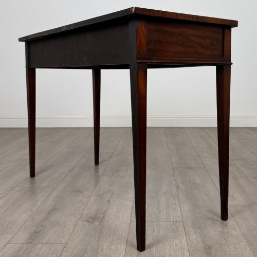 ANTIQUE 20TH CENTURY SERPENTINE WRITING TABLE IN MAHOGANY - ADDITIONAL PHOTO 5