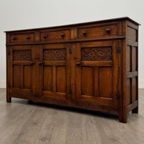 ANTIQUE 20TH CENTURY JACOBEAN STYLE SIDEBOARD IN OAK - ADDITIONAL PHOTO 2