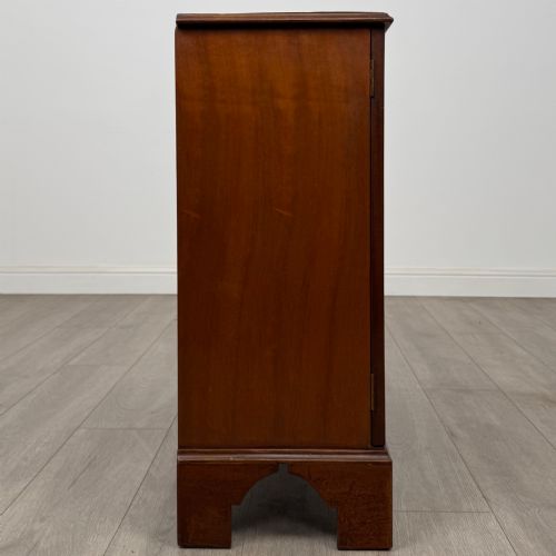 ANTIQUE 18TH CENTURY SMALL GEORGIAN CABINET IN MAHOGANY - ADDITIONAL PHOTO 7