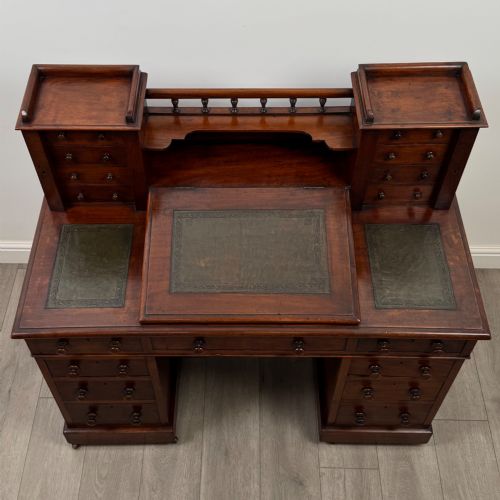 ANTIQUE 19TH CENTURY VICTORIAN DICKENS DESK IN MAHOGANY - ADDITIONAL PHOTO 9
