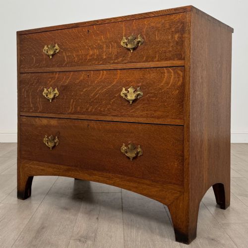 ANTIQUE 19TH CENTURY OAK CHEST OF DRAWERS BY HEALS OF LONDON - ADDITIONAL PHOTO 1