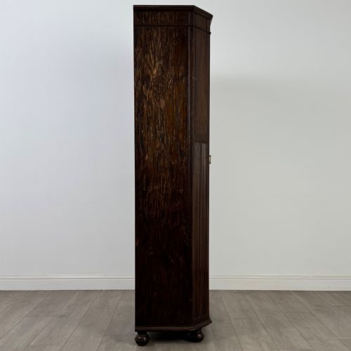 ANTIQUE 20TH CENTURY LINENFOLD WARDROBE IN OAK - ADDITIONAL PHOTO 7
