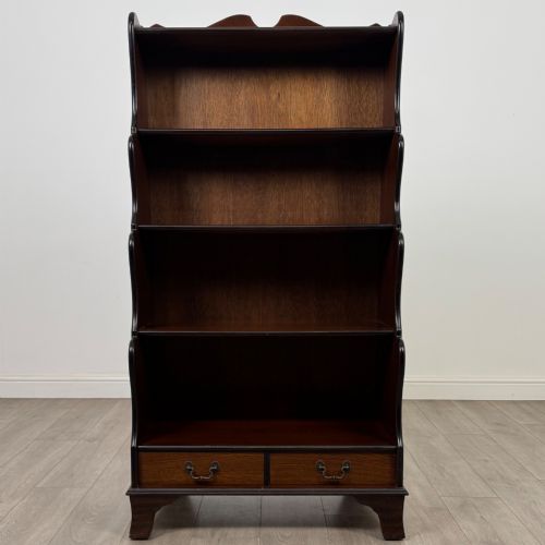 ANTIQUE 20TH CENTURY WATERFALL BOOKCASE IN MAHOGANY - ADDITIONAL PHOTO 1