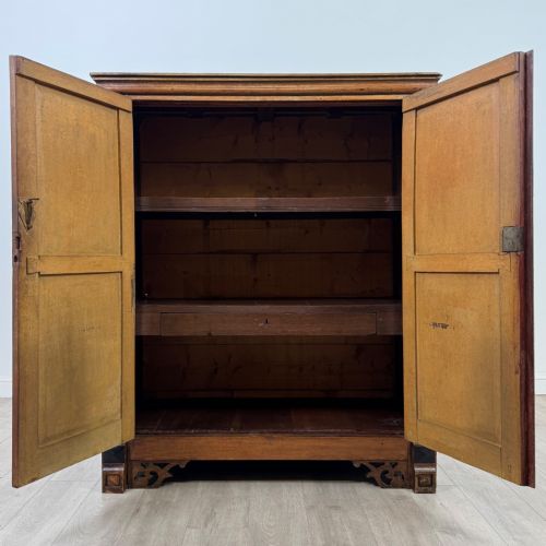 ANTIQUE 18TH CENTURY GEORGIAN OAK CUPBOARD - ADDITIONAL PHOTO 1