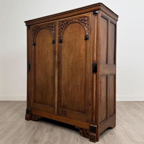 ANTIQUE 18TH CENTURY GEORGIAN OAK CUPBOARD - ADDITIONAL PHOTO 2