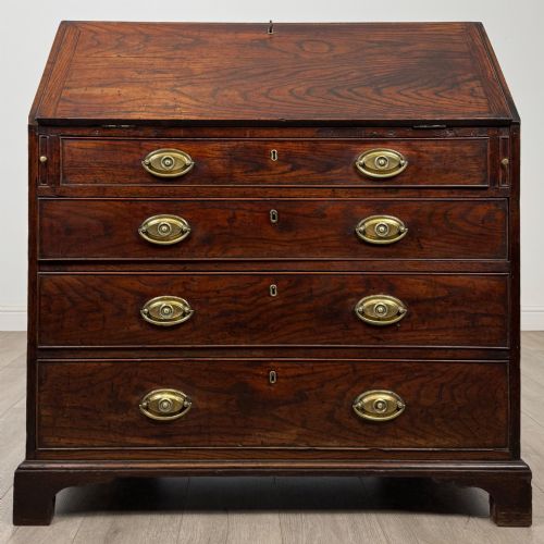 ANTIQUE 18TH CENTURY GEORGIAN OAK BUREAU
