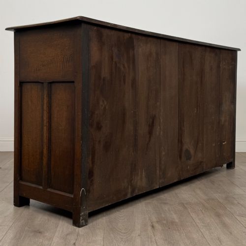 ANTIQUE 20TH CENTURY JACOBEAN STYLE SIDEBOARD IN OAK - ADDITIONAL PHOTO 4