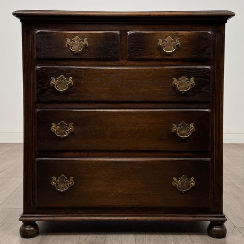 antique 20th century small chest of drawers in oak - CATEGORY: ANTIQUE CHEST OF DRAWERS - DATED EDWARDIAN