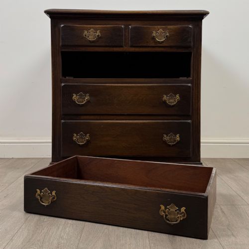 ANTIQUE 20TH CENTURY SMALL CHEST OF DRAWERS IN OAK - ADDITIONAL PHOTO 9