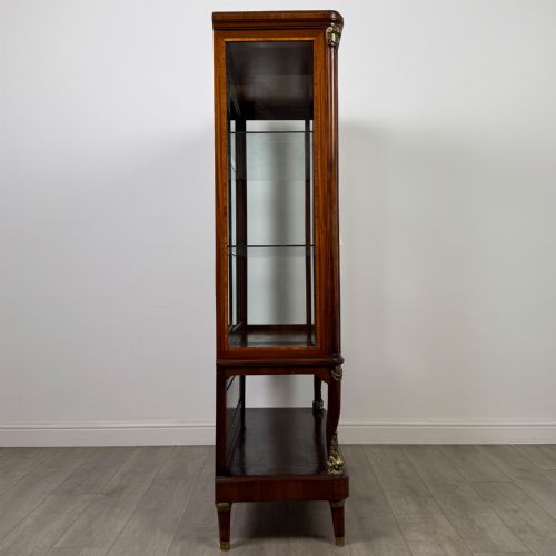 ANTIQUE 19TH CENTURY FRENCH DISPLAY CABINET IN MAHOGANY - ADDITIONAL PHOTO 7