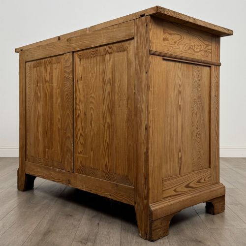ANTIQUE 20TH CENTURY EDWARDIAN PITCH PINE CUPBOARD - ADDITIONAL PHOTO 6