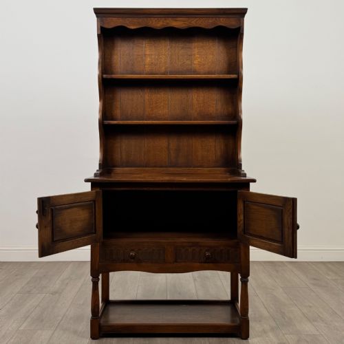 fig 1. Antique 20th Century Small Welsh Dresser In Oak