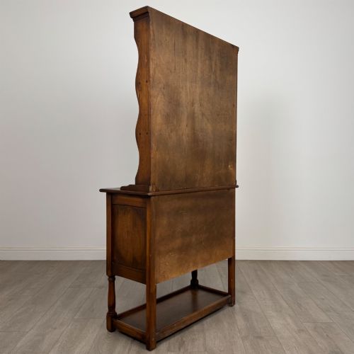 fig 4. Antique 20th Century Small Welsh Dresser In Oak