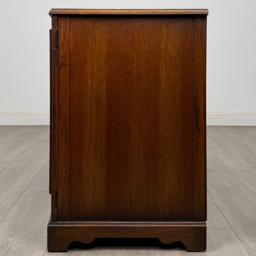 ANTIQUE 20TH CENTURY LOW CUPBOARD IN OAK - ADDITIONAL PHOTO 3