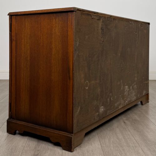 ANTIQUE 20TH CENTURY LOW CUPBOARD IN OAK - ADDITIONAL PHOTO 4