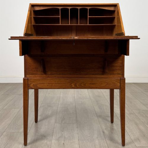 ANTIQUE 20TH CENTURY ART DECO STYLE BUREAU IN OAK - ADDITIONAL PHOTO 1