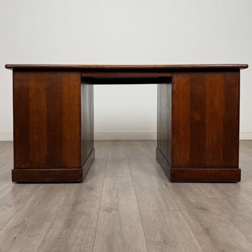 ANTIQUE 19TH CENTURY LARGE VICTORIAN PEDESTAL DESK IN OAK - ADDITIONAL PHOTO 4