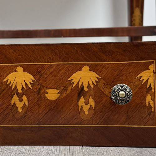 ANTIQUE 20TH CENTURY INLAID SIDE TABLE IN MAHOGANY - ADDITIONAL PHOTO 10