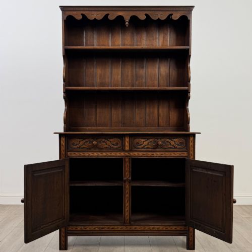 fig 1. Antique 20th Century Fine Quality Welsh Dresser In Oak