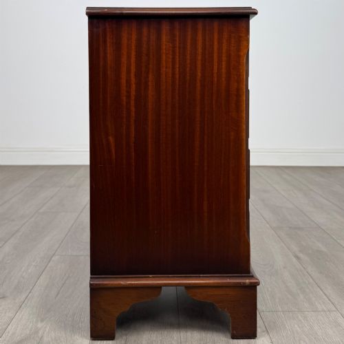 ANTIQUE 20TH CENTURY SMALL CHEST OF DRAWERS IN MAHOGANY - ADDITIONAL PHOTO 6