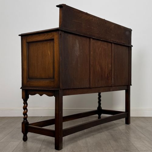 ANTIQUE 20TH CENTURY JACOBEAN STYLE SIDEBOARD IN OAK - ADDITIONAL PHOTO 4
