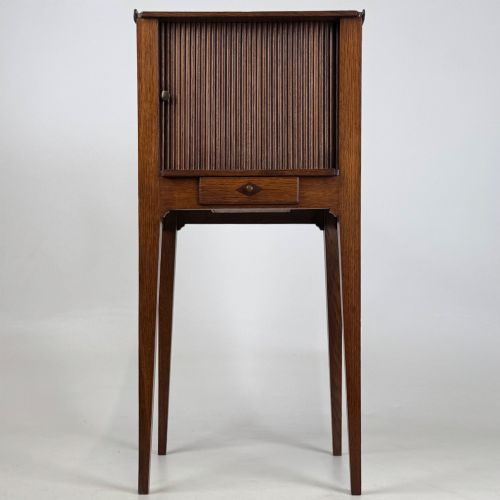 antique 19th century small dutch cabinet in oak - CATEGORY: ANTIQUE CUPBOARDS - DATED VICTORIAN