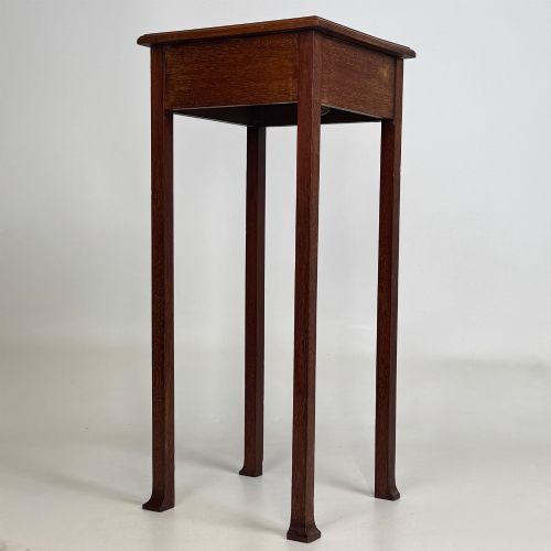 ANTIQUE 20TH CENTURY EDWARDIAN SIDE TABLE IN MAHOGANY - ADDITIONAL PHOTO 1