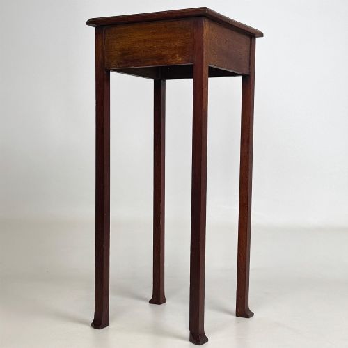 ANTIQUE 20TH CENTURY EDWARDIAN SIDE TABLE IN MAHOGANY - ADDITIONAL PHOTO 5