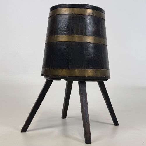 ANTIQUE 20TH CENTURY UNIQUE BRASS BOUND STORAGE BARREL IN OAK - ADDITIONAL PHOTO 4